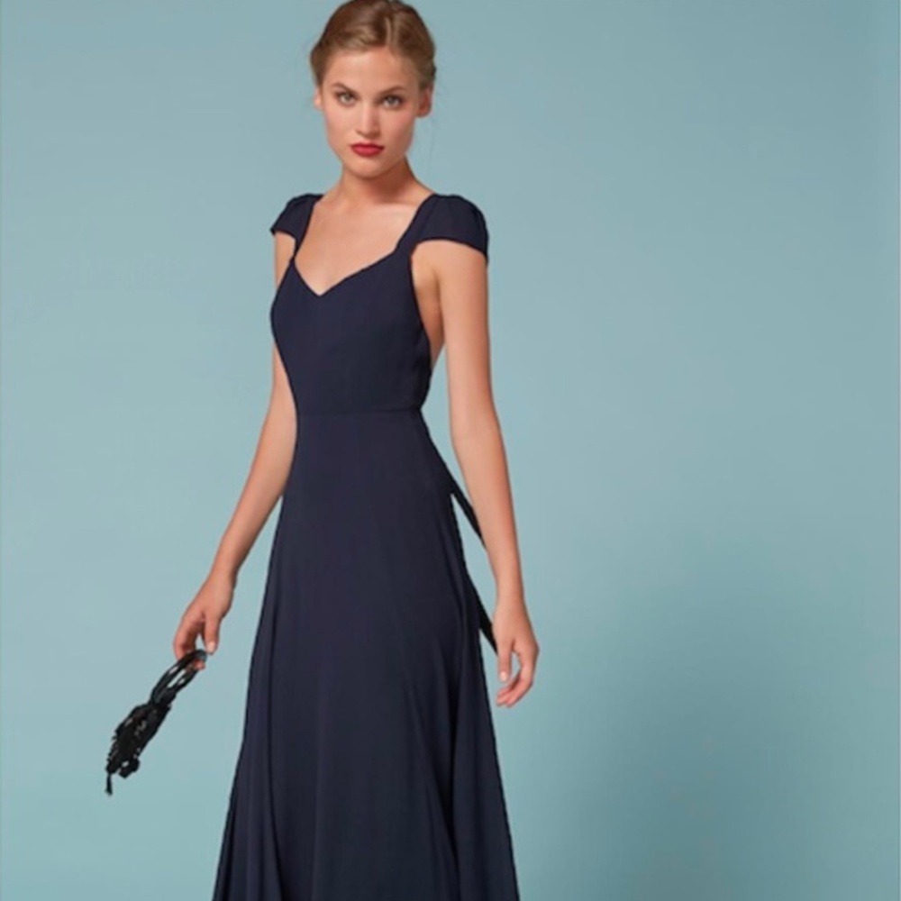 !!Sale!! Reformation Dylan Dress in Navy